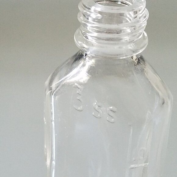 Vintage Glass Medicine Bottle Moderne 6 Foster Forbes Glass Company Movie Prop - Picture 2 of 9